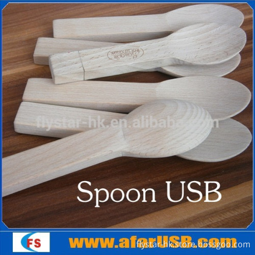Wooden spoon USB flash drive with cute shpes natural and environmental protecting